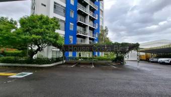 Venta de Apartamento en LA URUCA, San José. RAH 27-908