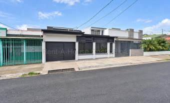 CASA EN VENTA EN ROHRMOSER, SANTA CATALINA