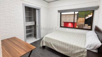 CASA EN VENTA EN ROHRMOSER, SANTA CATALINA
