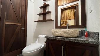 SE VENDE CASA EN SANTUARIO NATURAL CON RESERVA PRIVADA Y CASA DE HUESPEDES EN PEREZ ZELEDON