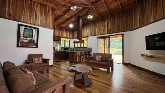 SE VENDE CASA EN SANTUARIO NATURAL CON RESERVA PRIVADA Y CASA DE HUESPEDES EN PEREZ ZELEDON