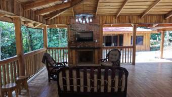 SE VENDE CASA EN SANTUARIO NATURAL CON RESERVA PRIVADA Y CASA DE HUESPEDES EN PEREZ ZELEDON