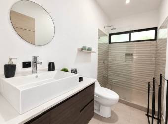 Casa Amueblada en Alquiler con Piscina Privada