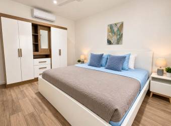 Casa Amueblada en Alquiler con Piscina Privada