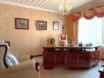 Venta de Casa Colonial en Alajuela . RAH 27-931