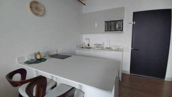 Alquiler de Apartamento AMUEBLADO en Barrio Escalante. RAH 27-952