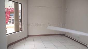 Alquiler de Local Comercial en Oriental de Cartago. RAH 27-974