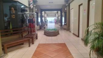 Alquiler de Local Comercial en Oriental de Cartago. RAH 27-974