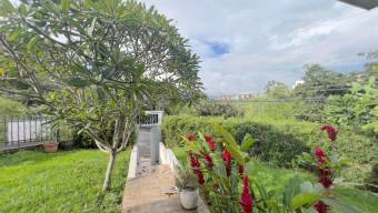 Venta de Lote Esquinero  Casa de una Planta en San Rafael de Escazú-Vista Alegre. RAH 27-849