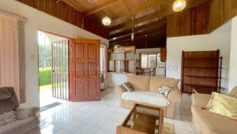 Venta de Lote Esquinero  Casa de una Planta en San Rafael de Escazú-Vista Alegre. RAH 27-849