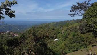 Terreno Con Vista Panorámica a la Ciudad y al Mar en Atenas, Costa Rica