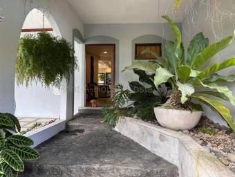 Se vende casa en La Ribera Belén 27-808 Se vende casa en La Ribera Belén 27-808