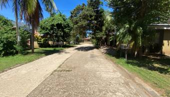 16 casas construidas y 19 lotes listos