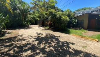 16 casas construidas y 19 lotes listos 16 casas construidas y 19 lotes listos