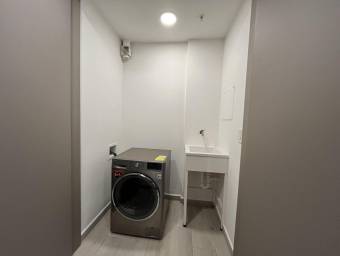 Alquiler de apartamento de 1 habitación con línea blanca y amenidades #26-863 GS