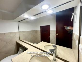 Escazu casa en alquiler en Trejos Montealegre San Rafael $2.800
