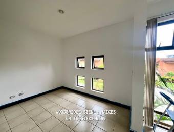 Escazu casa en alquiler en Trejos Montealegre San Rafael $2.800
