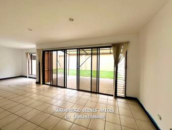 Escazu casa en alquiler en Trejos Montealegre San Rafael $2.800