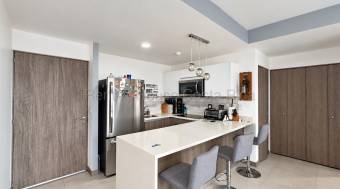 Venta de apartamento con línea blanca y 2 parqueos en Escazú #27-94 GS Venta de apartamento con línea blanca y 2 parqueos en Escazú #27-94 GS