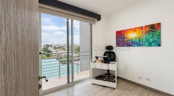 Venta de apartamento con línea blanca y 2 parqueos en Escazú #27-94 GS Venta de apartamento con línea blanca y 2 parqueos en Escazú #27-94 GS