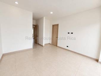 Se alquila casa en Pozos Santa Ana 27-1073