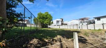 Se vende lote en San Rafael Escazú 27-1025