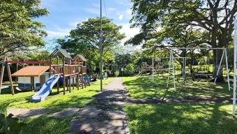 Se vende lote en San Rafael Escazú 27-1025