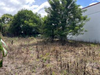 Se vende lote Santo Tomas Santo Domingo 27-1081