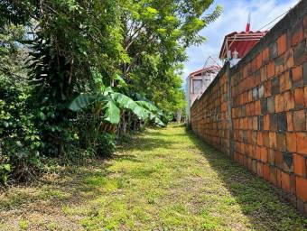 Se vende lote Santo Tomas Santo Domingo 27-1081