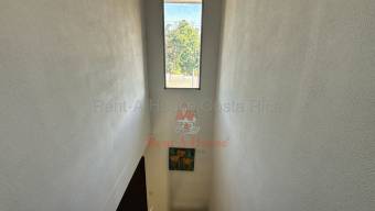Se alquila casa en Rincón de Sabanilla San Pablo 27-1089