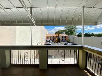 Se vende local comercial en San Rafel Escazú 25-1838, $ 1,500,000, 11, San José, Escazú
