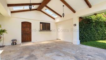 Se vende casa en Pozos Santa Ana 27-1085 Se vende casa en Pozos Santa Ana 27-1085