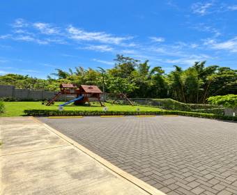 Lote plano de 174 m2 a la venta en condominio Acacia en Alajuela Lote plano de 174 m2 a la venta en condominio Acacia en Alajuela