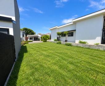 Lote plano de 174 m2 a la venta en condominio Acacia en Alajuela Lote plano de 174 m2 a la venta en condominio Acacia en Alajuela