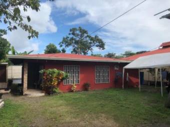 Family house for sale in Paquita de Quepos