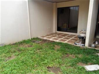 Oportunidad de ensueño en residencial privado y seguro en Ayarco, 19-1157