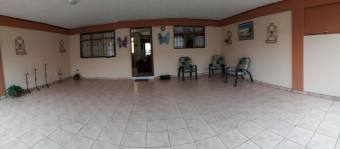 328. Rent-A-House Cesar Gauthier vende Preciosa y acogedora casa  en la zona de Saint Claire Moravia