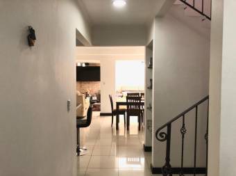 Venta de Casa en Tibás. 20-279