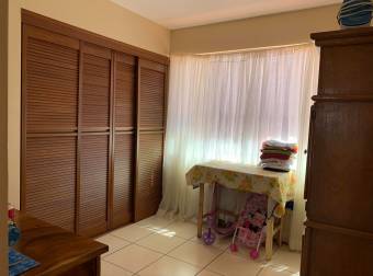 Venta de Casa en Alajuela Centro. 20-522a