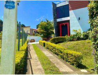 V#116 Espectacular casa en venta/ San Isidro-Heredia