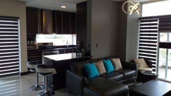 CG-20-1328.  Espectacular  Apartamento en GuayabosdeCurridabat.  En Venta