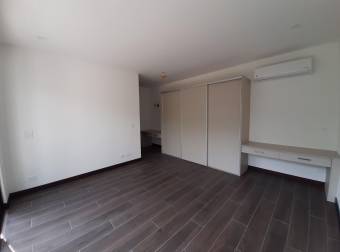 Alquiler de Apartamento en Rio Oro, Santa Ana. 21-346a