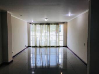 Alquiler de Apartamento en Guachipelín, Escazú.21-398a