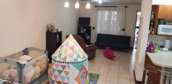 Venta de Casa en La Unión, Cartago. 21-389a