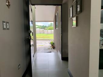 Venta de Casa en San Rafael de Alajuela. 21-65a