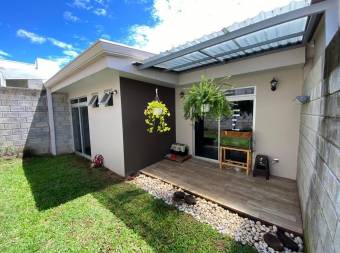 Venta de Casa en San Rafael de Alajuela. 21-65a