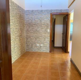 Venta de Casa en Heredia. 20-438a