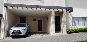 RAH OFC #21-377 casa en venta en Curridabat 