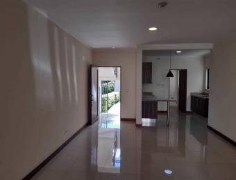 RAH OFC #21-450 apartamento  en alquiler en Santa Ana