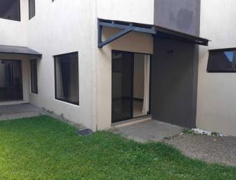 RAH OFC #21-450 apartamento  en alquiler en Santa Ana